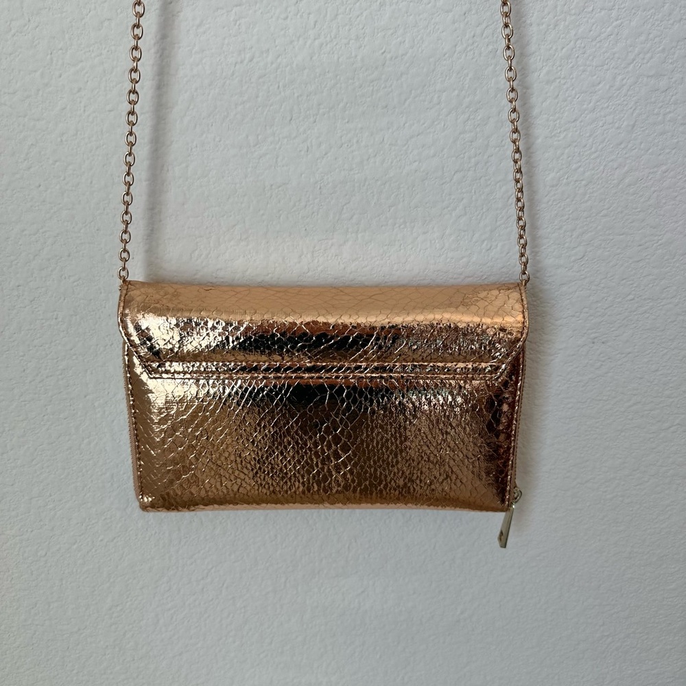 ☀️ ANTHROPOLOGY Rose Gold Metallic Chain Clutch Crossbody NWOT - Picture 9 of 14